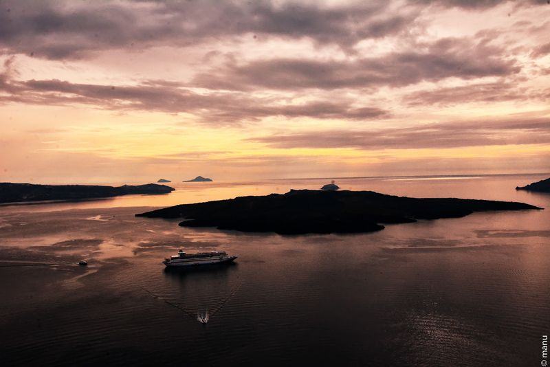 Santorini caldera sunset — Greece, Greece