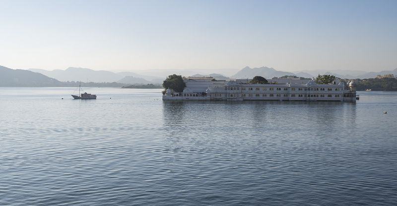 Udaipur lake palace — Rajasthan, India