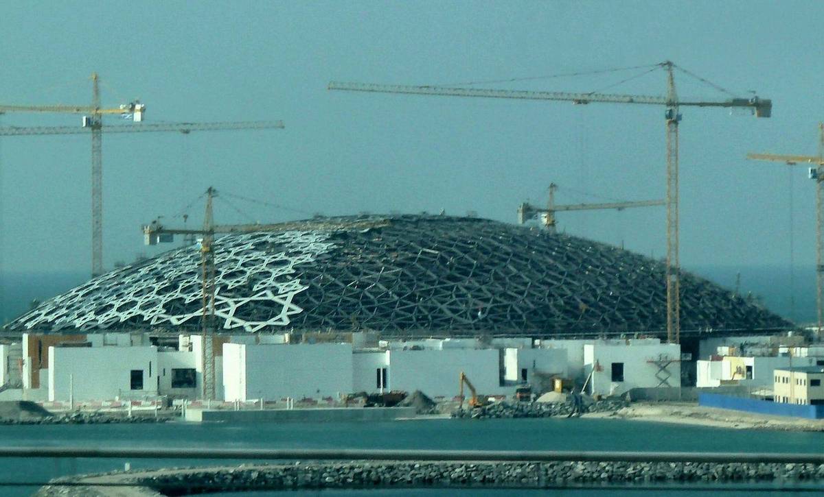 Abu Dhabi Culture & Coast